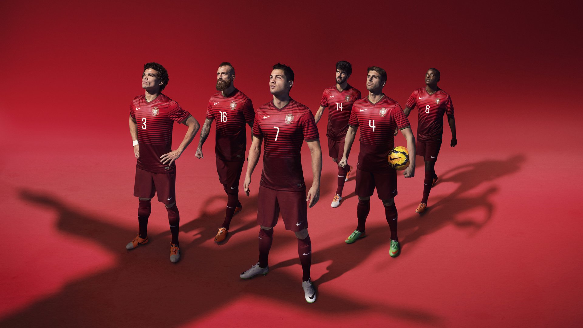 弗兰:他出色的防守能力让全黑队在面对强敌时能够稳扎稳打,弗兰实力